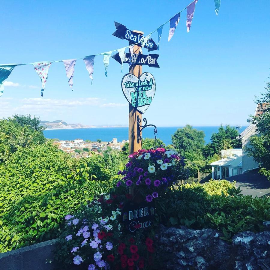 Hotel The Nags Head Lyme Regis Zewnętrze zdjęcie